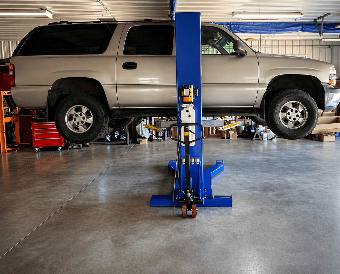 MSC-6KLP 6,000lb Single Post Car Lift - Portable