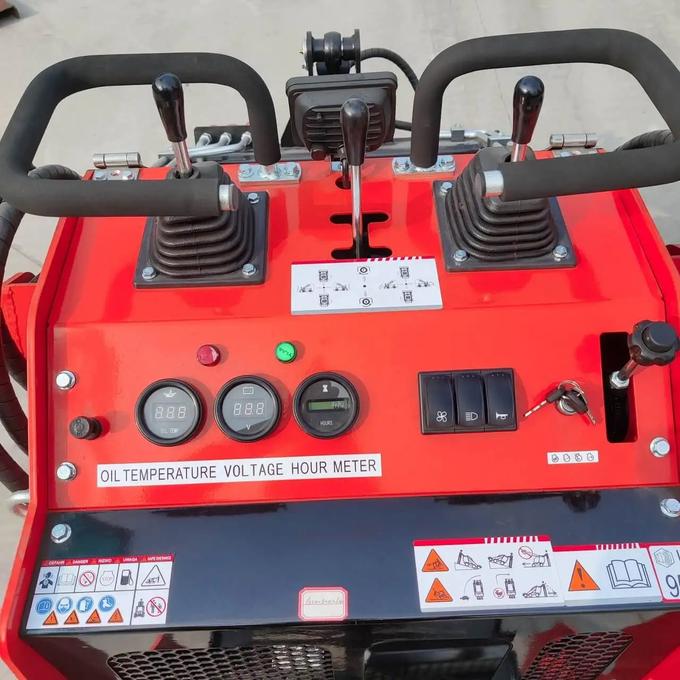 TYPHON STOMP 507 1,760lbs Mini Skid Steer 13.5hp Gas EPA Engine USA - Image 7