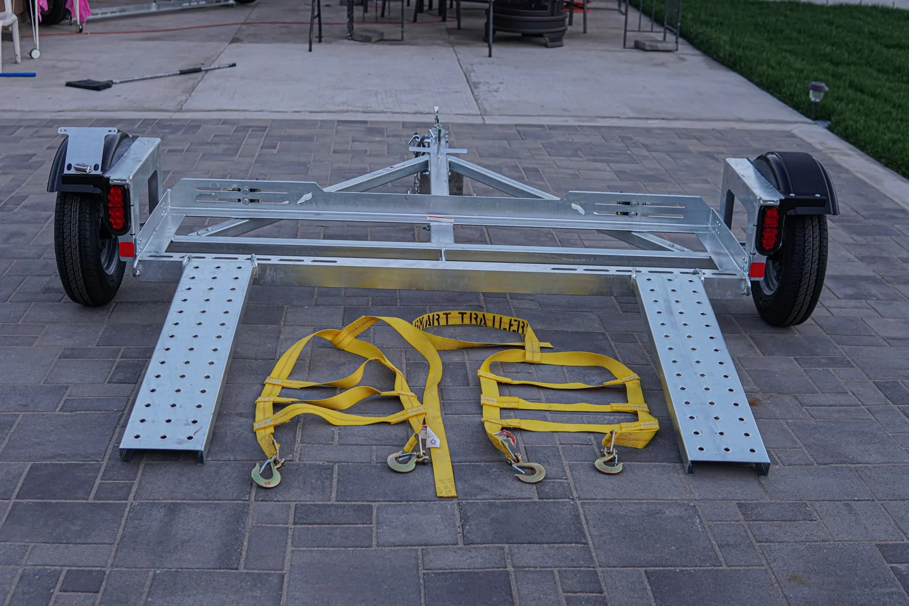 Galvanized Stand Up EZ Haul Idler - Image 9