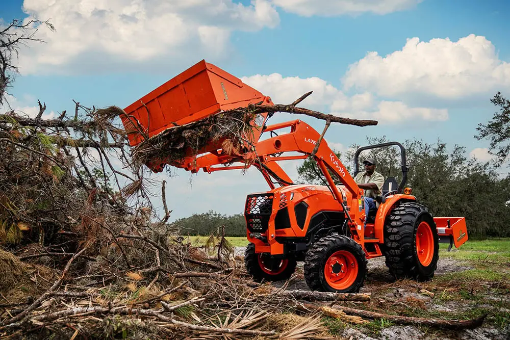 2024 Kubota L Series L2502 HST - Image 15